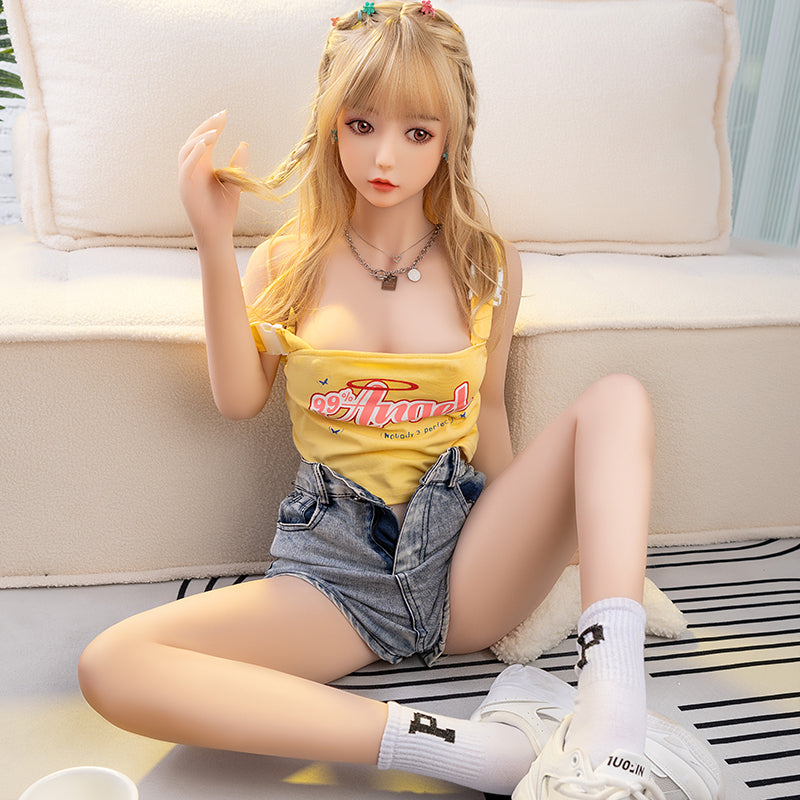 AI Chat Dolls with Physical Warmth, Daily Support & Nighttime Comfort